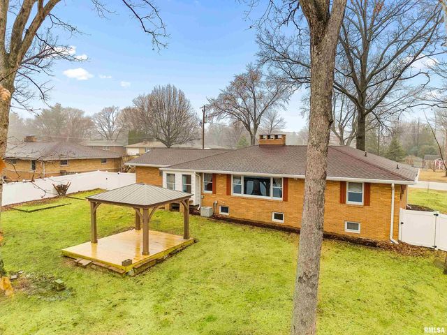 101 ELM Street, Morton, IL 61550