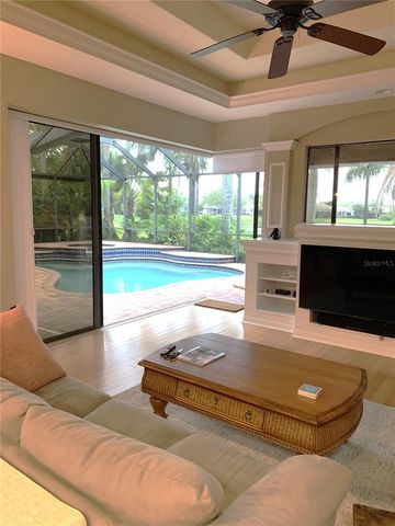 6828 HONEYSUCKLE TRAIL, Lakewood Ranch, FL 34202