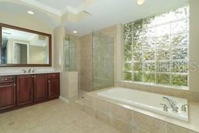 6828 HONEYSUCKLE TRAIL, Lakewood Ranch, FL 34202