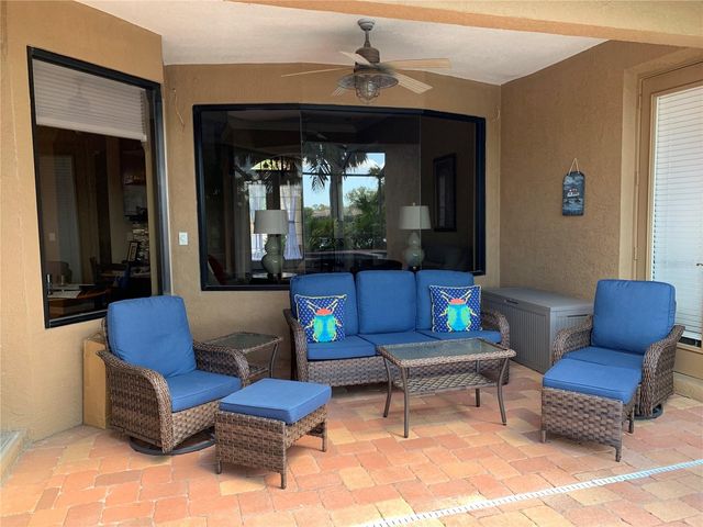 6828 HONEYSUCKLE TRAIL, Lakewood Ranch, FL 34202