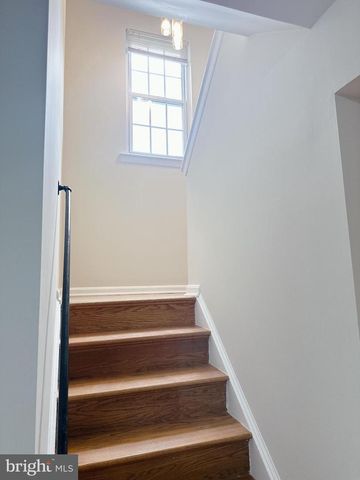 15427 BEACHWATER CT, Dumfries, VA 22025