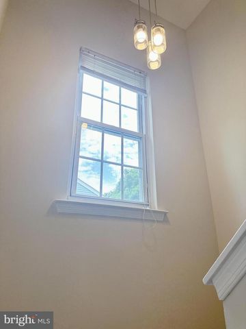 15427 BEACHWATER CT, Dumfries, VA 22025