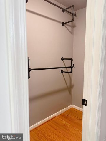 15427 BEACHWATER CT, Dumfries, VA 22025