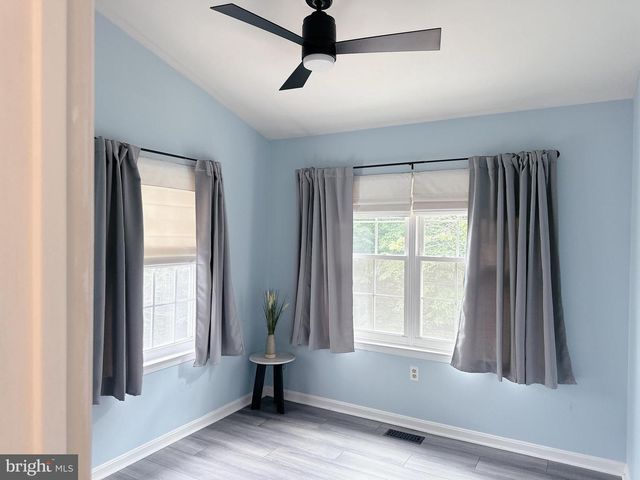 15427 BEACHWATER CT, Dumfries, VA 22025