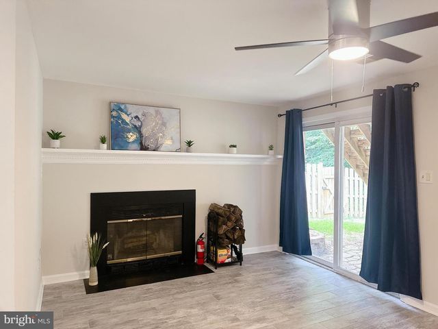 15427 BEACHWATER CT, Dumfries, VA 22025