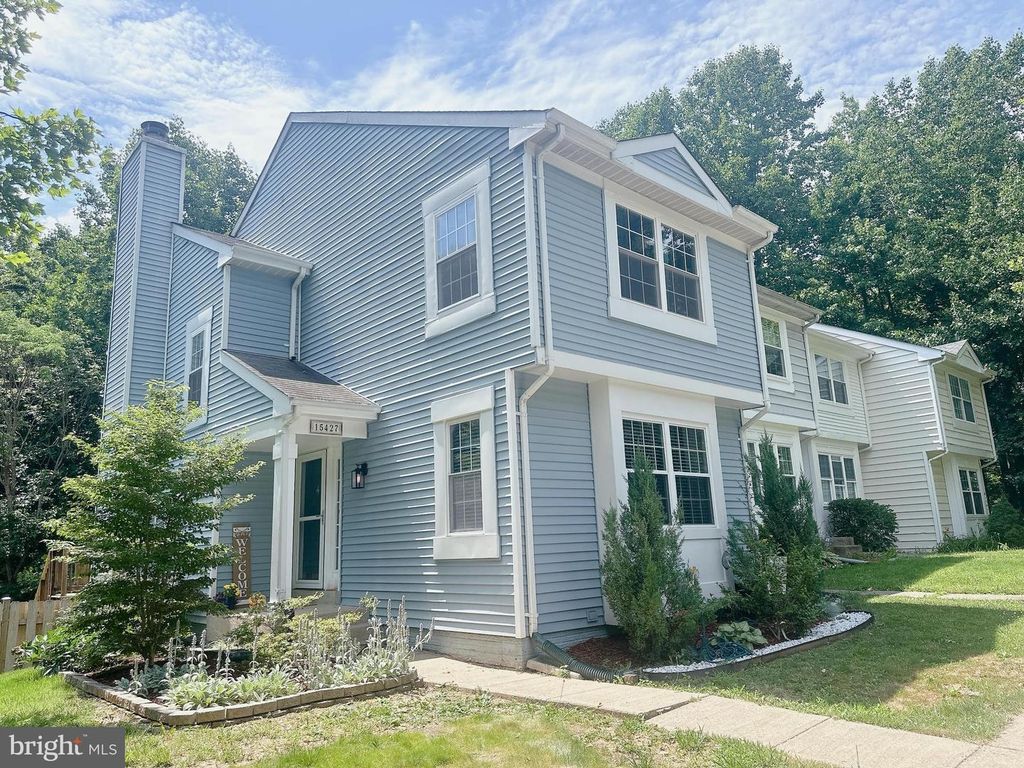 15427 BEACHWATER CT, Dumfries, VA 22025