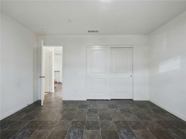 6402 June Mountain, Jurupa Valley, CA 92509