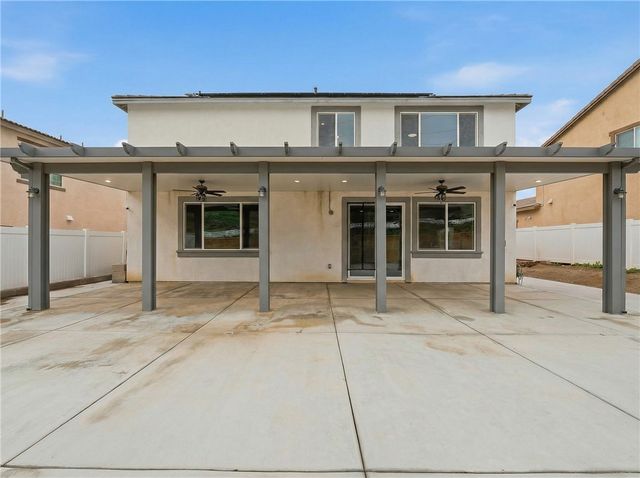 6402 June Mountain, Jurupa Valley, CA 92509