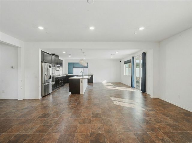 6402 June Mountain, Jurupa Valley, CA 92509