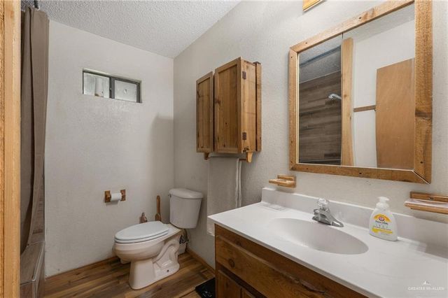 401 S Parker Road, La Feria, TX 78559