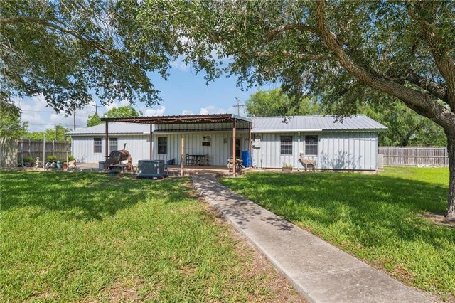 401 S Parker Road, La Feria, TX 78559