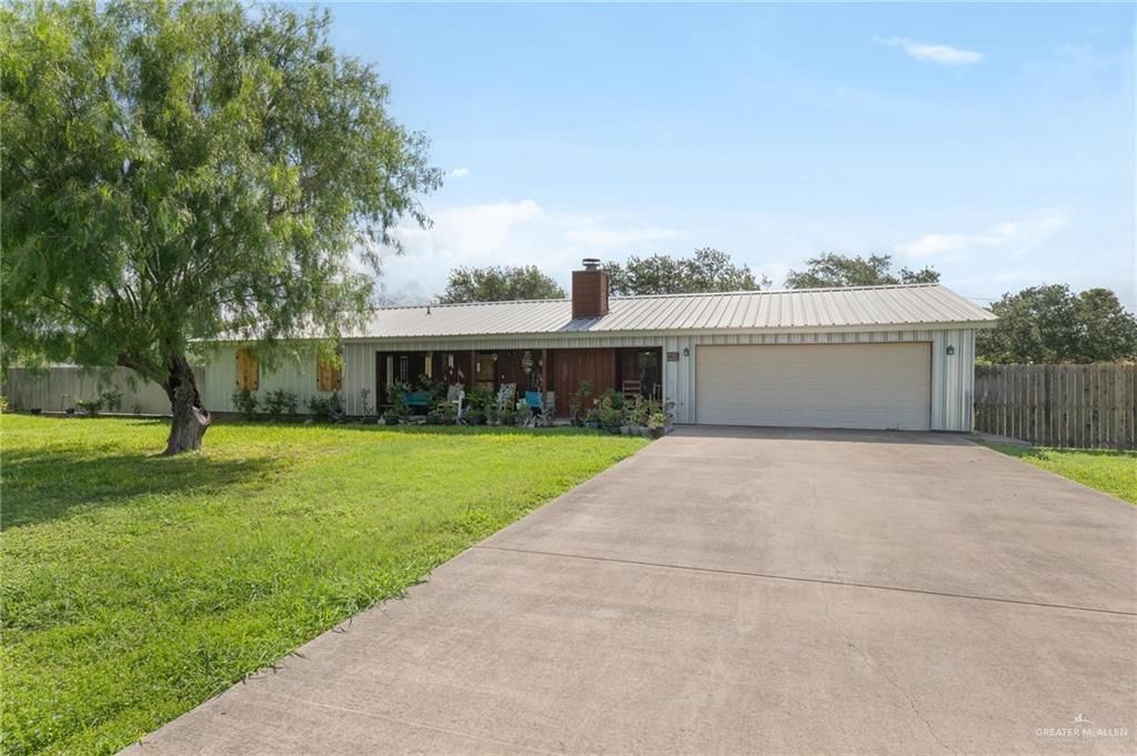 401 S Parker Road, La Feria, TX 78559