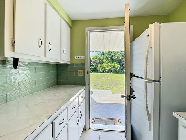2538 AUBURN BOULEVARD, Port Charlotte, FL 33948
