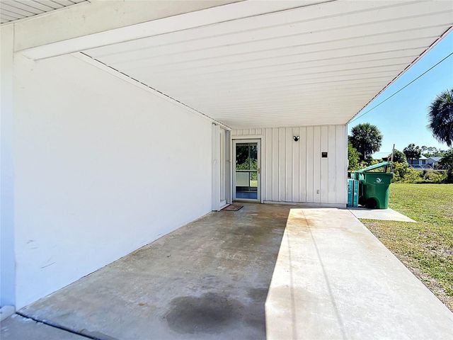 2538 AUBURN BOULEVARD, Port Charlotte, FL 33948