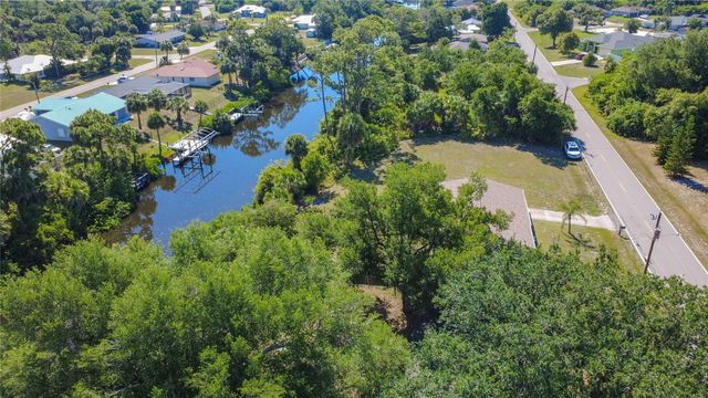 2538 AUBURN BOULEVARD, Port Charlotte, FL 33948