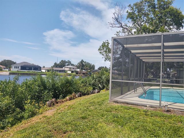 619 RIVIERA BAY DRIVE NE, St Petersburg, FL 33702