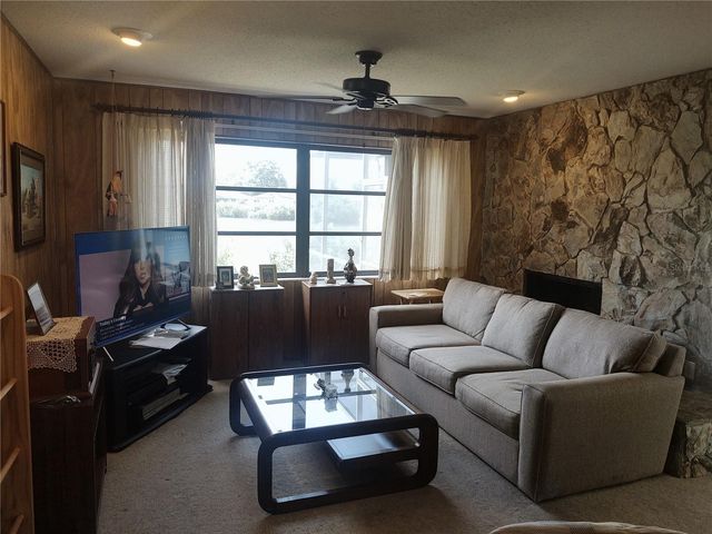 619 RIVIERA BAY DRIVE NE, St Petersburg, FL 33702