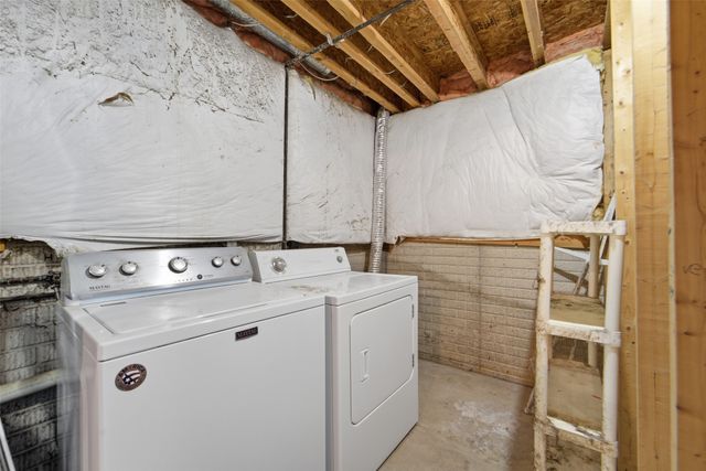 917 E 12th Street, Des Moines, IA 50316