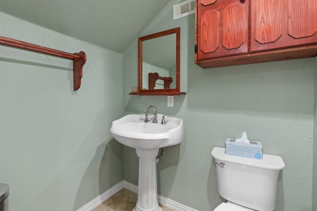 11004 Rolling Prairie Road, Crowley, TX 76036