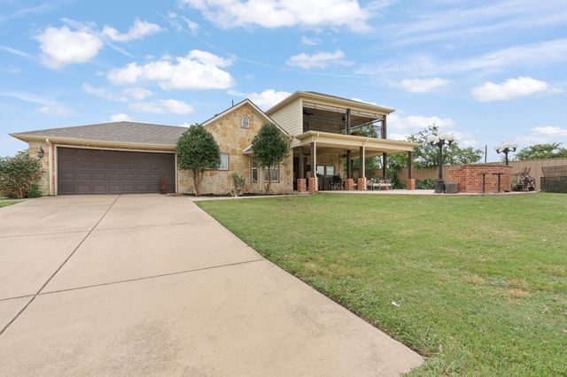 11004 Rolling Prairie Road, Crowley, TX 76036