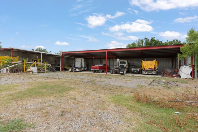11004 Rolling Prairie Road, Crowley, TX 76036