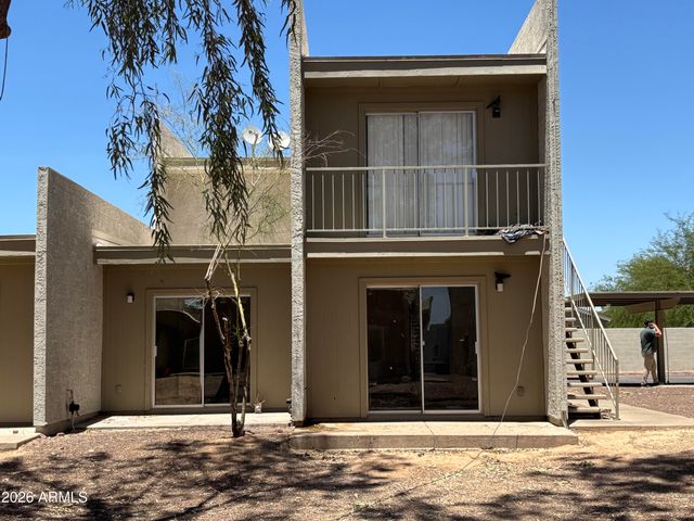 2801 E PARADISE Lane, Phoenix, AZ 85032