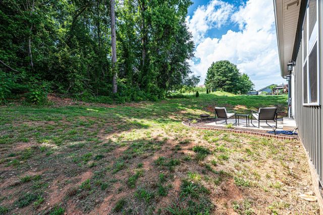 29 Central Avenue, Granite Falls, NC 28630