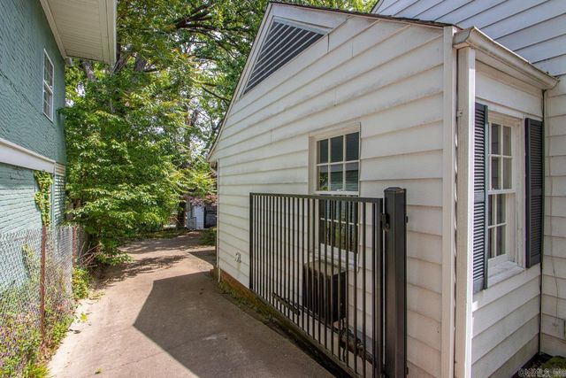 407 Walnut Street, Little Rock, AR 72205