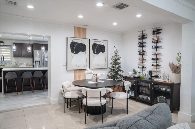 2403 Rodman St, Hollywood, FL 33020