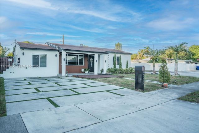 2403 Rodman St, Hollywood, FL 33020