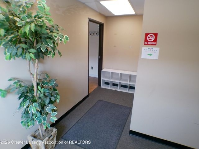 2018 N Cedar Street, Holt, MI 48842