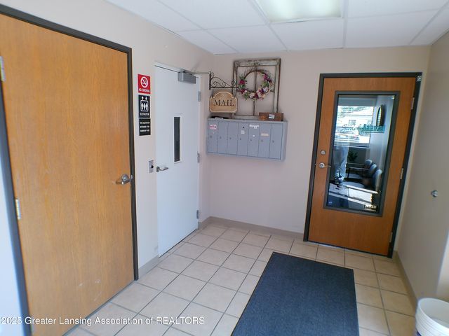 2018 N Cedar Street, Holt, MI 48842