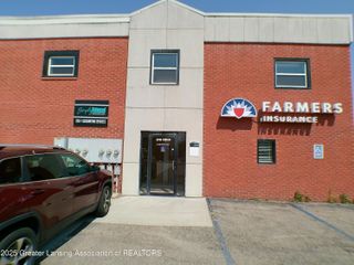 2018 N Cedar Street, Holt, MI 48842