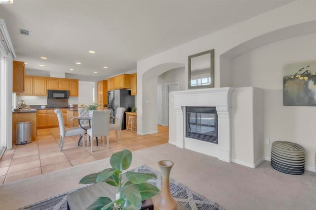 1846 Sanger Peak Way, Antioch, CA 94531