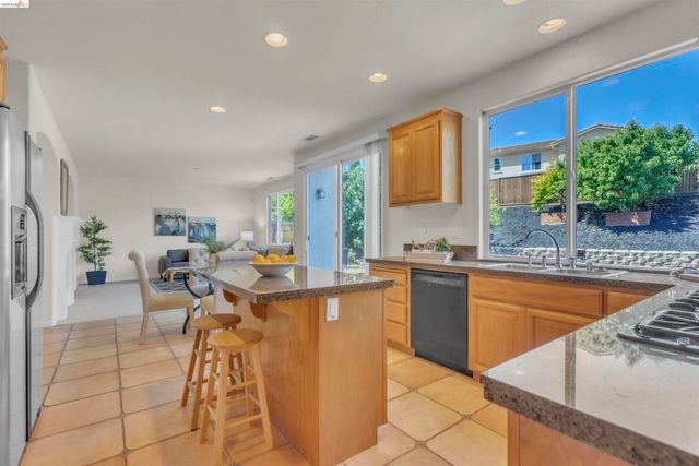 1846 Sanger Peak Way, Antioch, CA 94531