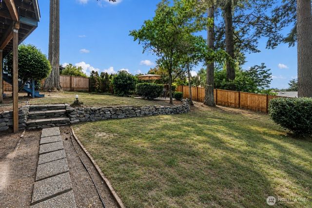 5916 51st Street Ct W, University Place, WA 98467