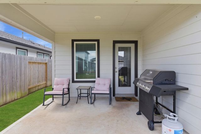 2909 Newington Lane, Houston, TX 77047
