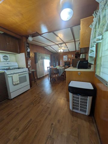 9346 Sweet Annie DR SE, Copper Hill, VA 24079