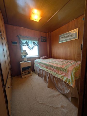 9346 Sweet Annie DR SE, Copper Hill, VA 24079