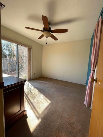 6040 Namath Avenue NW, Albuquerque, NM 87120