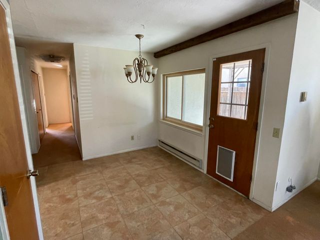 6040 Namath Avenue NW, Albuquerque, NM 87120