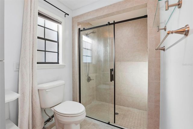 10808 NW 31ST PLACE, Gainesville, FL 32606