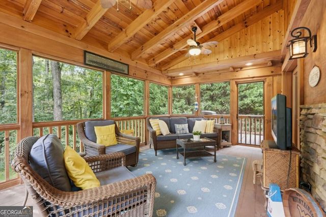 3056 Clear Cove Way, Gainesville, GA 30506
