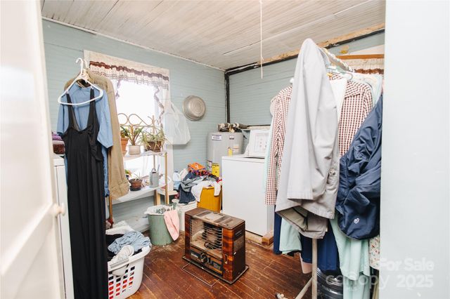 63 Clear Creek Road, Marion, NC 28752