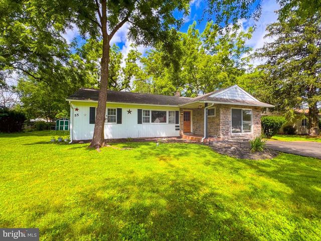 55 FAIRWAY DR, Yardley, PA 19067