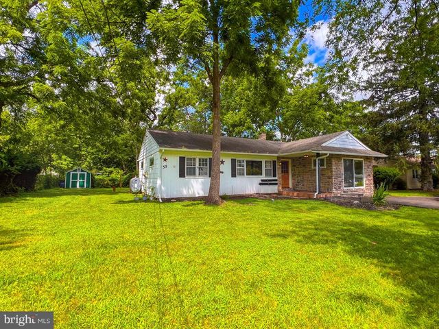 55 FAIRWAY DR, Yardley, PA 19067