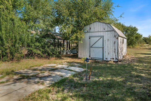 513 S Reynolds, Wheeler, TX 79096