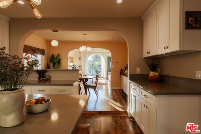 1140 N Evergreen Avenue, Los Angeles, CA 90033