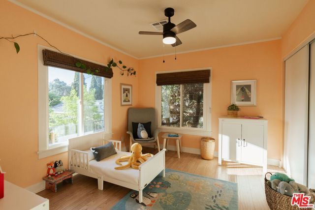 1140 N Evergreen Avenue, Los Angeles, CA 90033