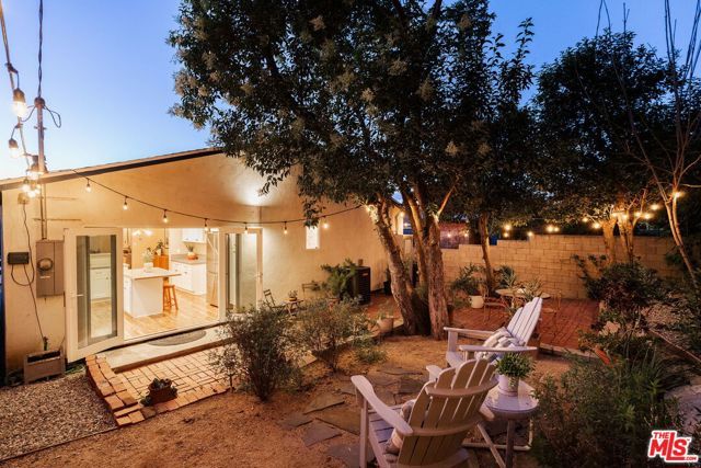 1140 N Evergreen Avenue, Los Angeles, CA 90033